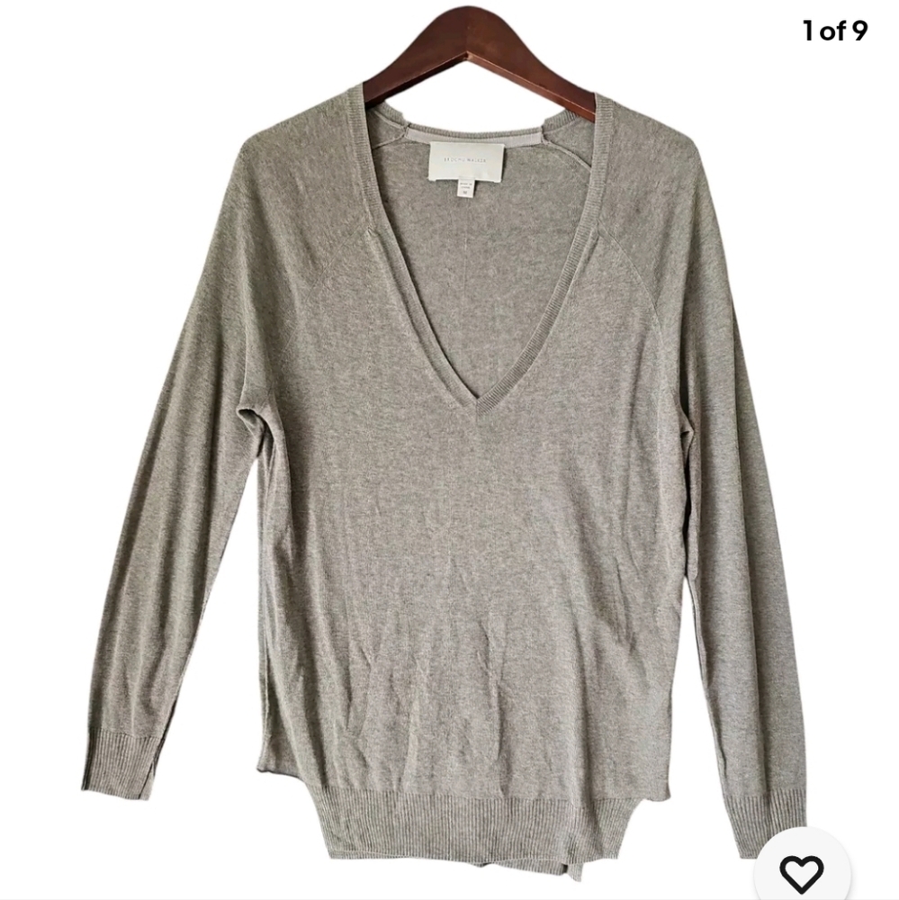 BROCHU WALKER Lightweight‎ Deep V Neck Sheer Pullover Relaxed Top Size M